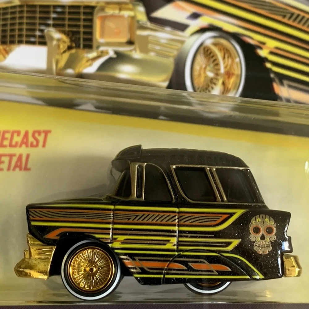 CarTuned Series 1 1956 Chevy Nomad Lowrider Black Diecast Vehicle MGA Car Tuned
